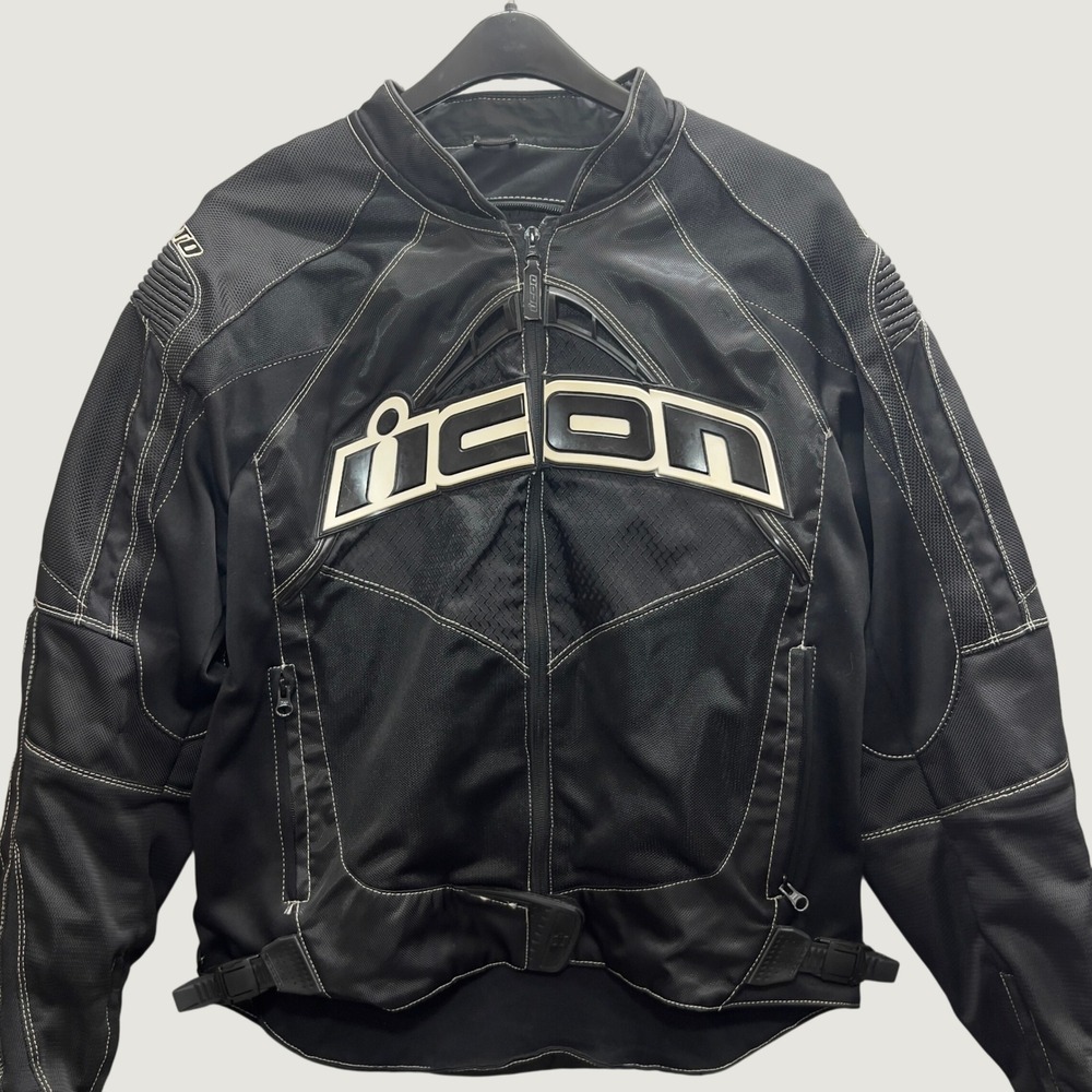 ICON Contra Motorcycle Jacket Mens M Black Armored Padded Lined Sportbike Riding